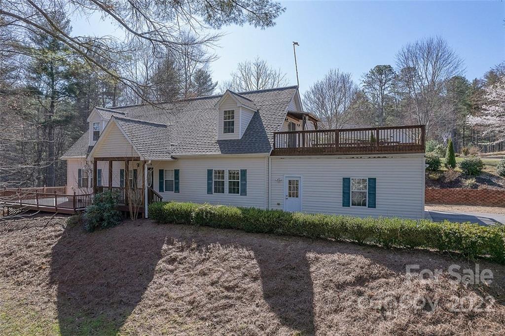 107 Creek Side Drive Fletcher NC 28732