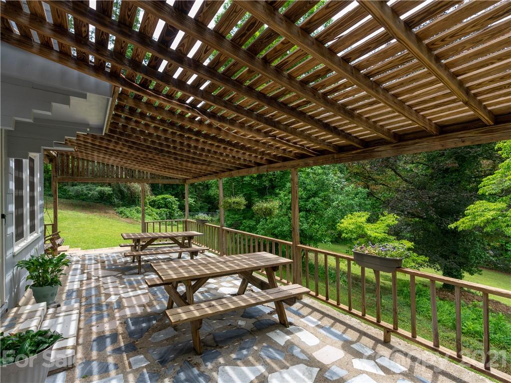 20 Craven Hill Circle Black Mountain NC 28711