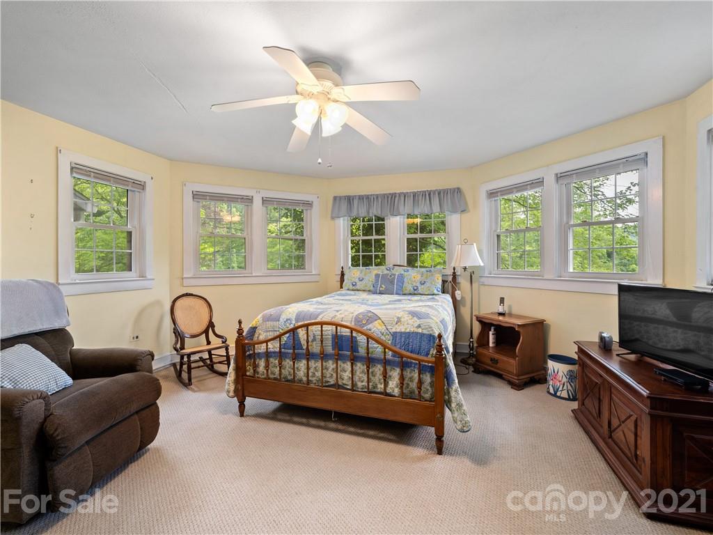 20 Craven Hill Circle Black Mountain NC 28711