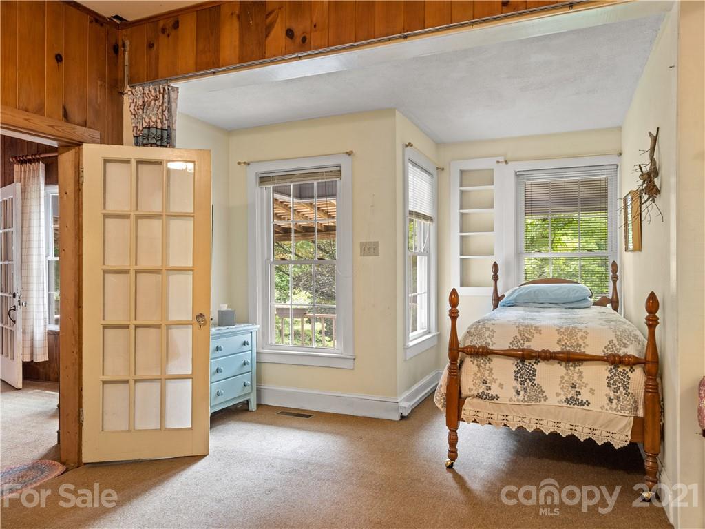 20 Craven Hill Circle Black Mountain NC 28711