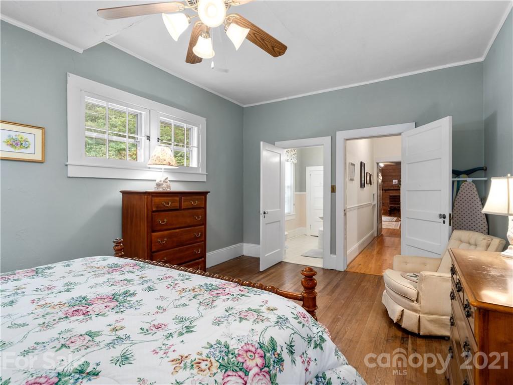 20 Craven Hill Circle Black Mountain NC 28711