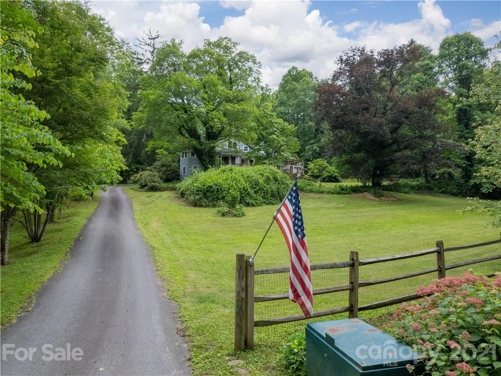 20 Craven Hill Circle Black Mountain NC 28711