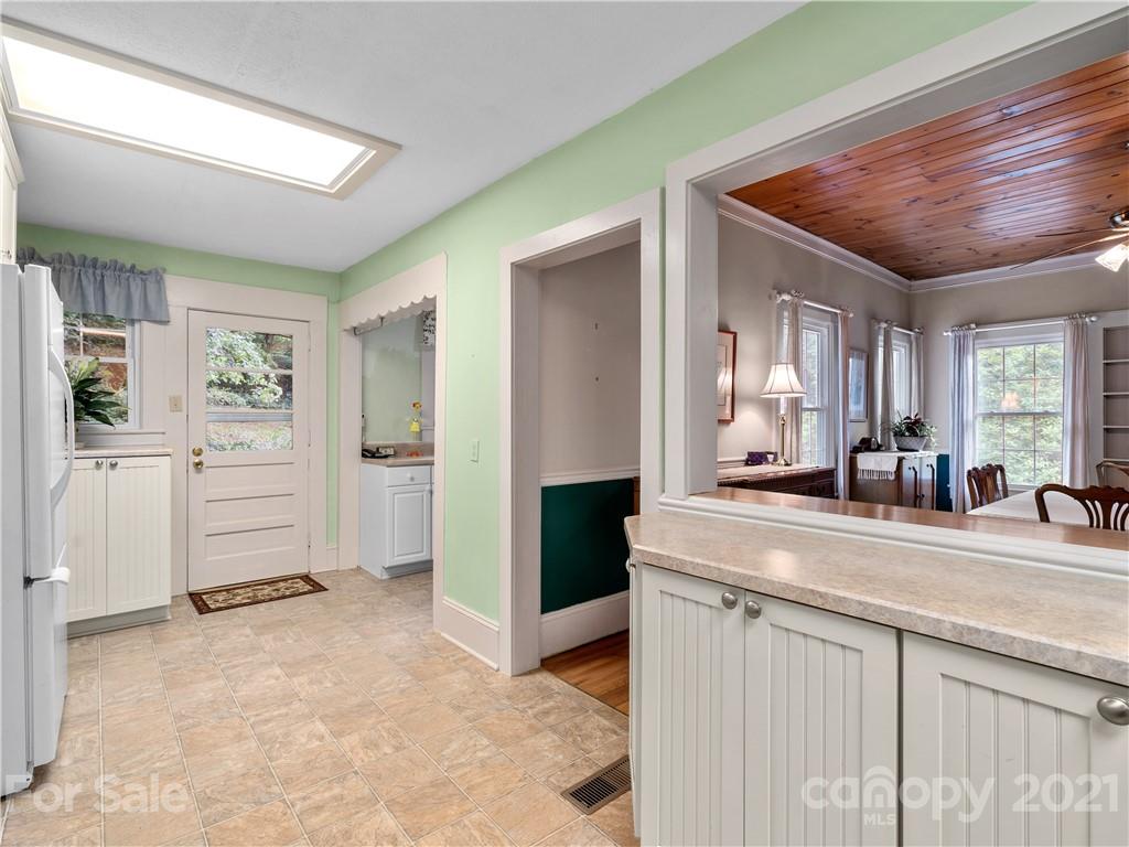 20 Craven Hill Circle Black Mountain NC 28711