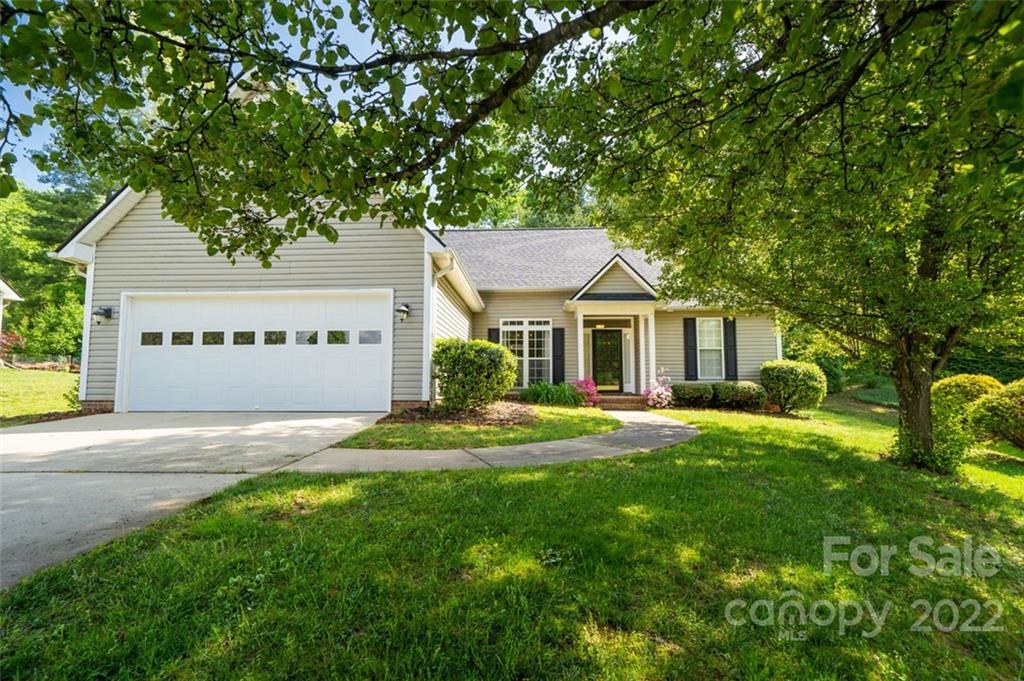 216 E Farm Creek Drive Asheville NC 28806