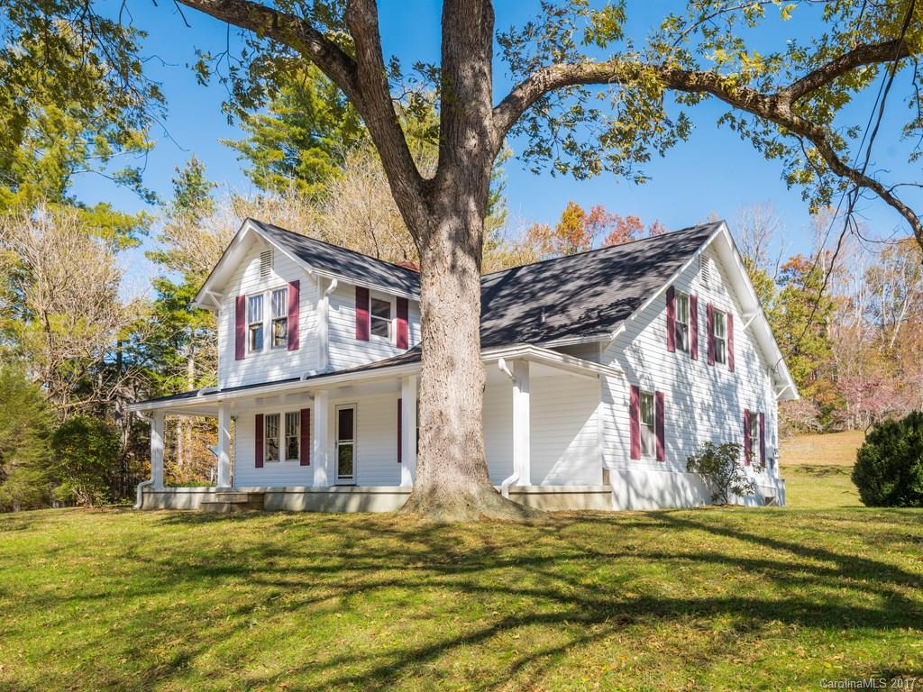 598 Morgan Hill Road Fairview NC 28730