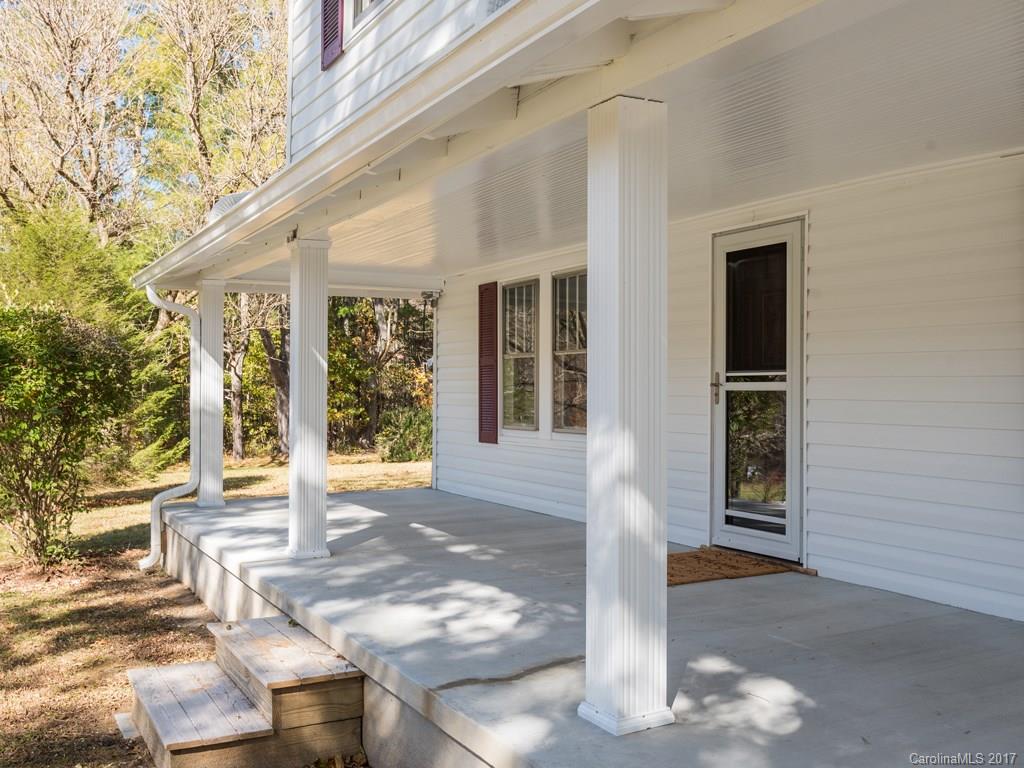598 Morgan Hill Road Fairview NC 28730
