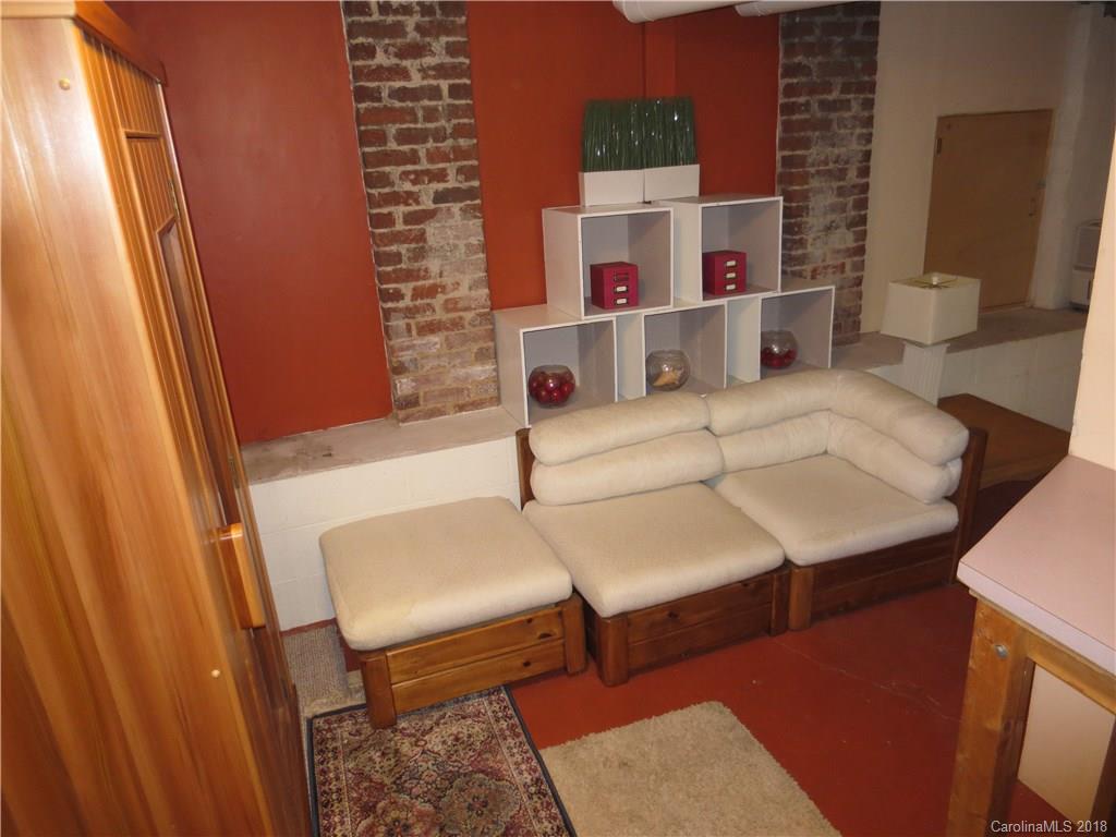 105 Woodrow Avenue Asheville NC 28801