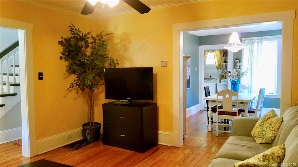 105 Woodrow Avenue Asheville NC 28801