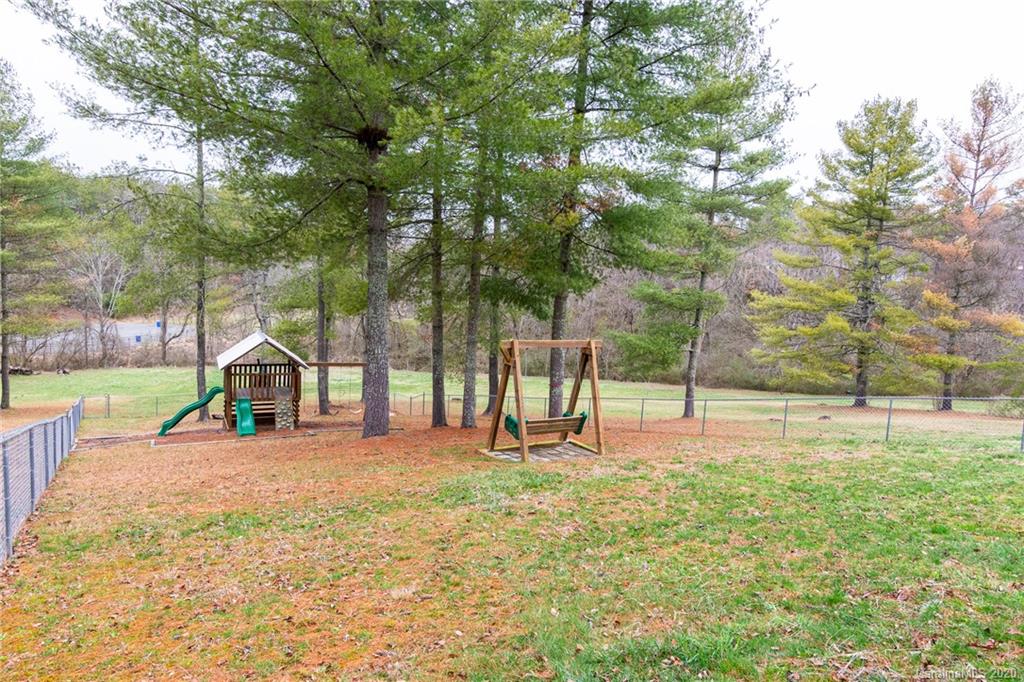 420 Morlin Acres Drive Marshall NC 28753
