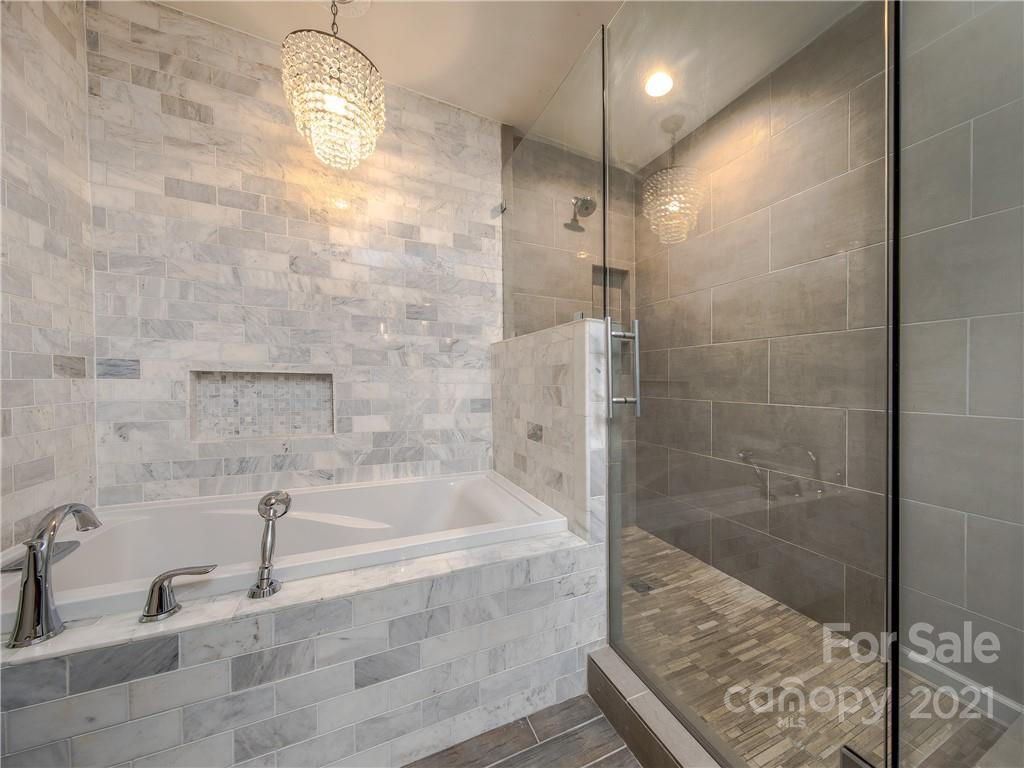 26 Glen Cove Road Arden NC 28704