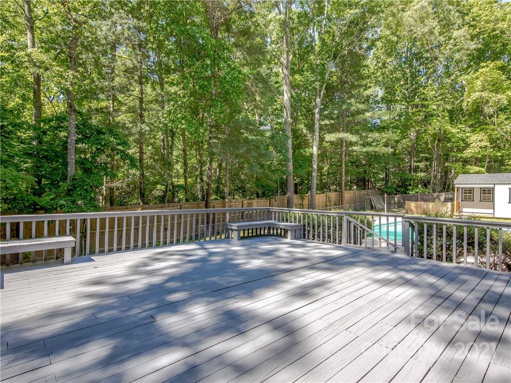 26 Glen Cove Road Arden NC 28704