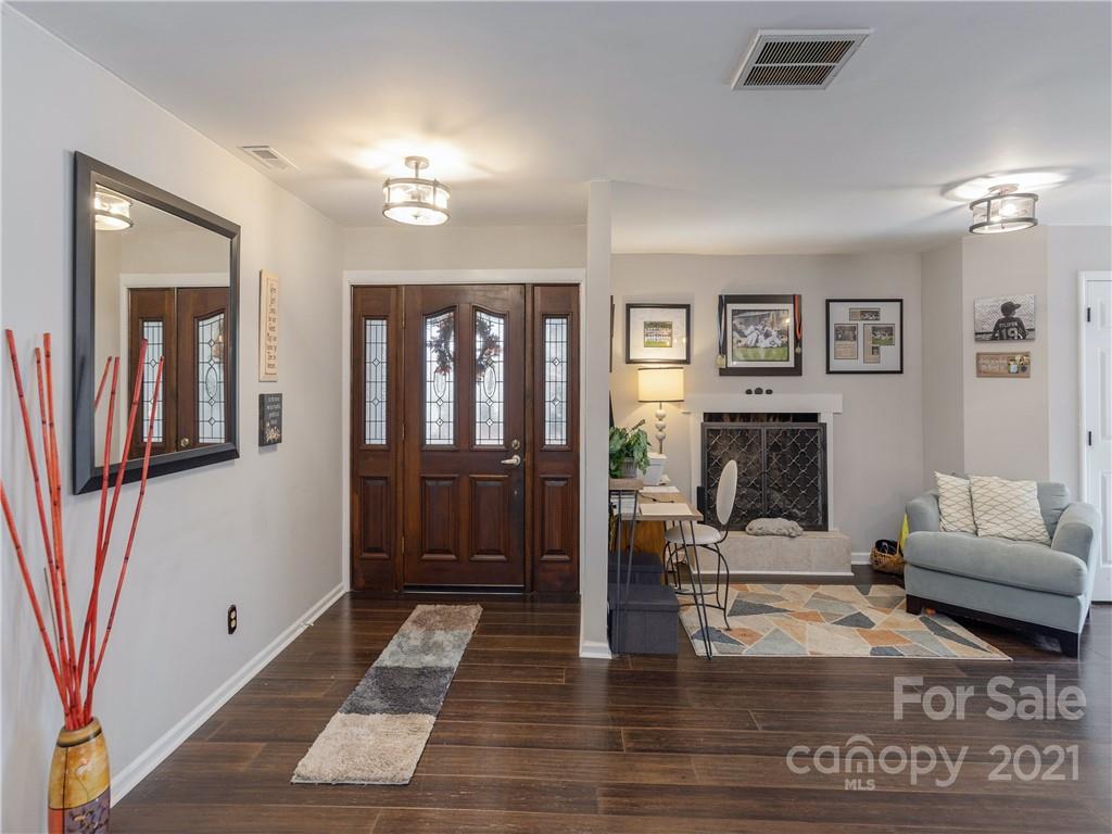 26 Glen Cove Road Arden NC 28704