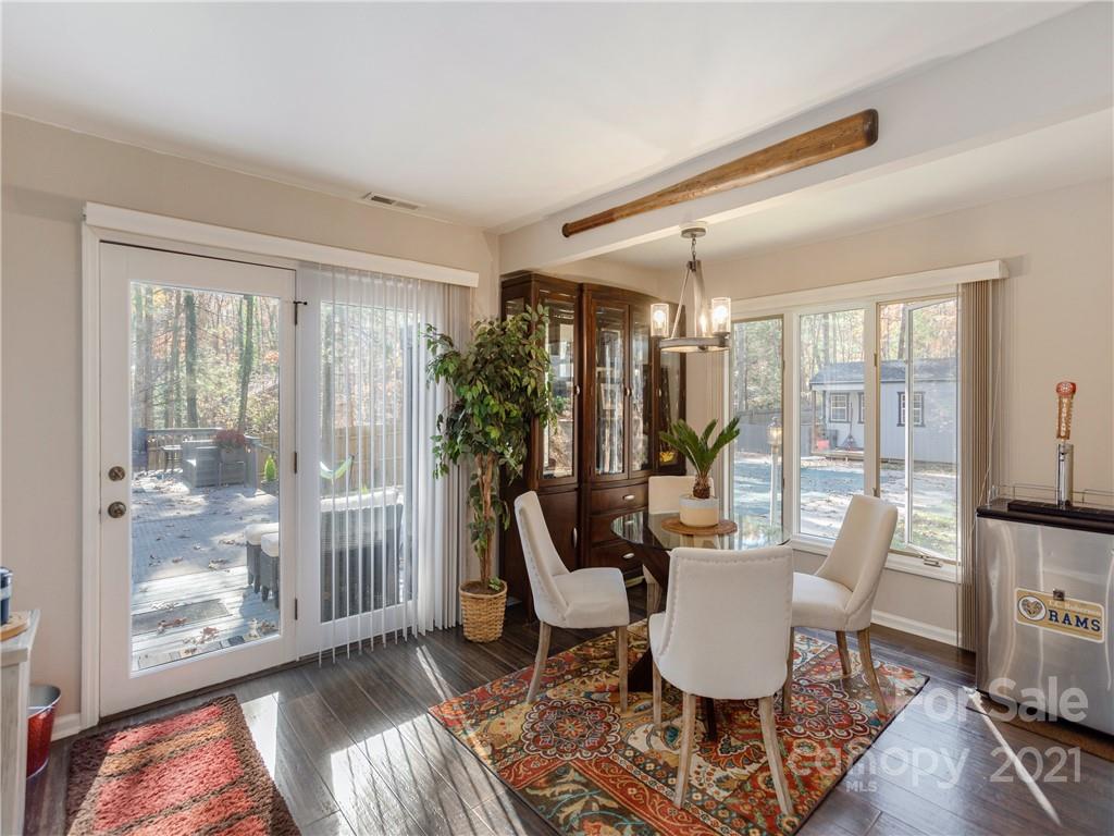 26 Glen Cove Road Arden NC 28704