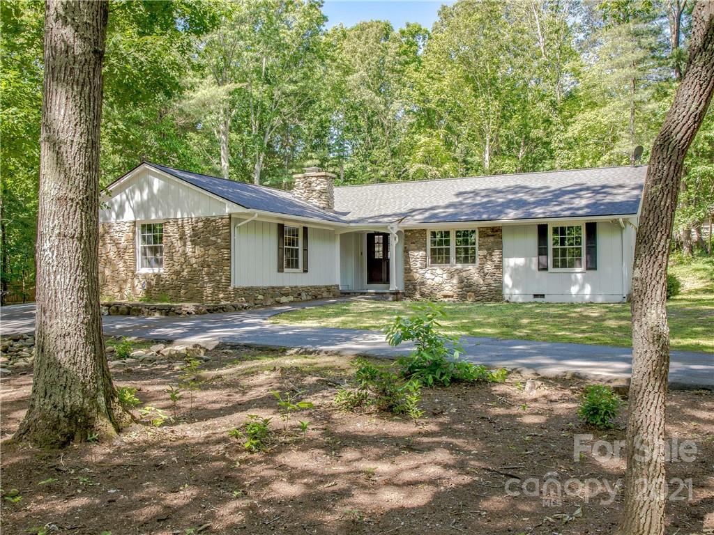 26 Glen Cove Road Arden NC 28704
