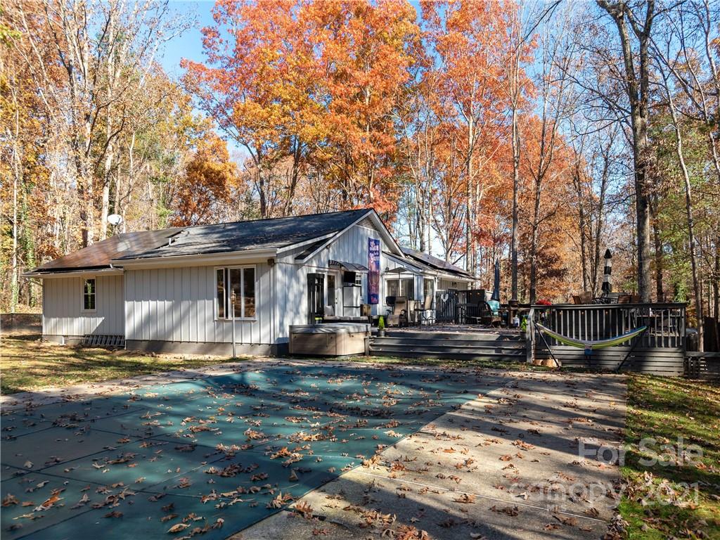 26 Glen Cove Road Arden NC 28704