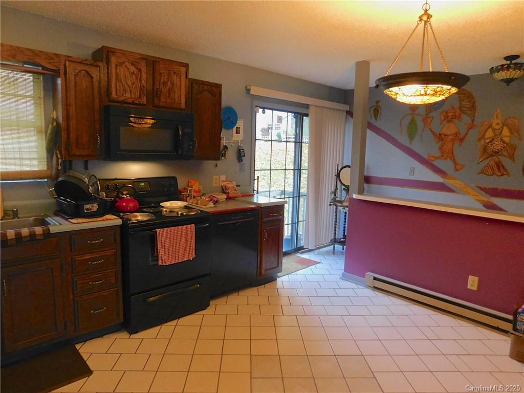 8 George Washington Carver Avenue Asheville NC 28801