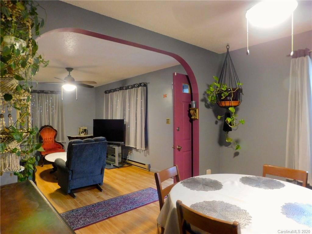 8 George Washington Carver Avenue Asheville NC 28801