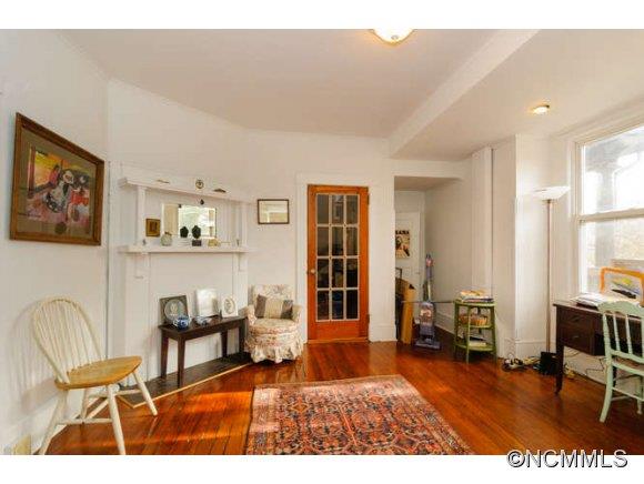 16 West Street Asheville NC 28801