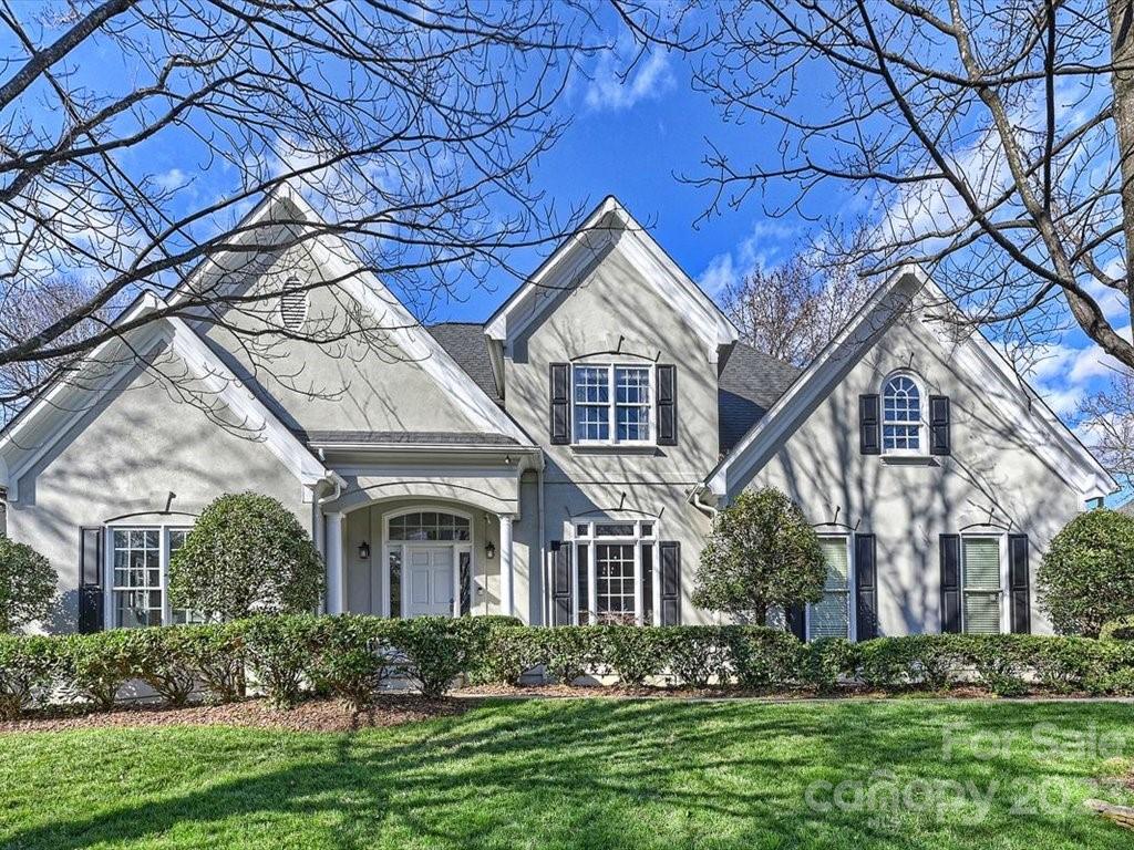 701 Queen Charlottes Court Charlotte NC 28211
