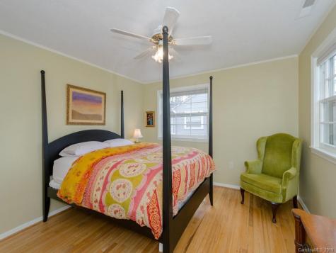 10 Red Oak Road Asheville NC 28804