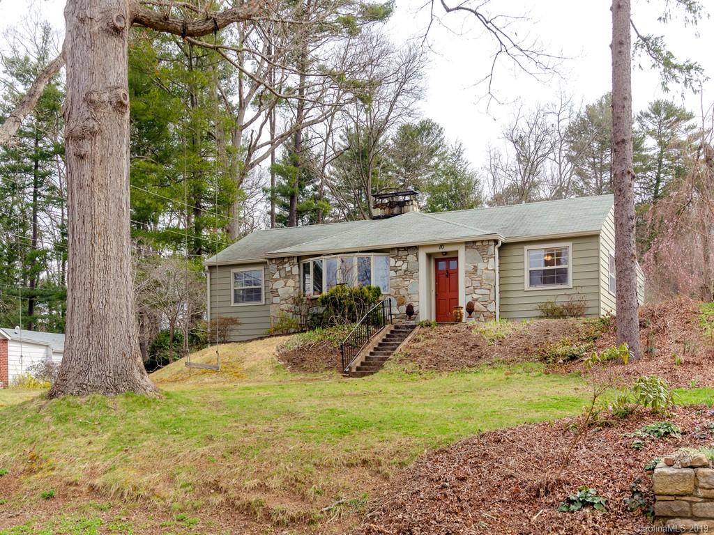 10 Red Oak Road Asheville NC 28804