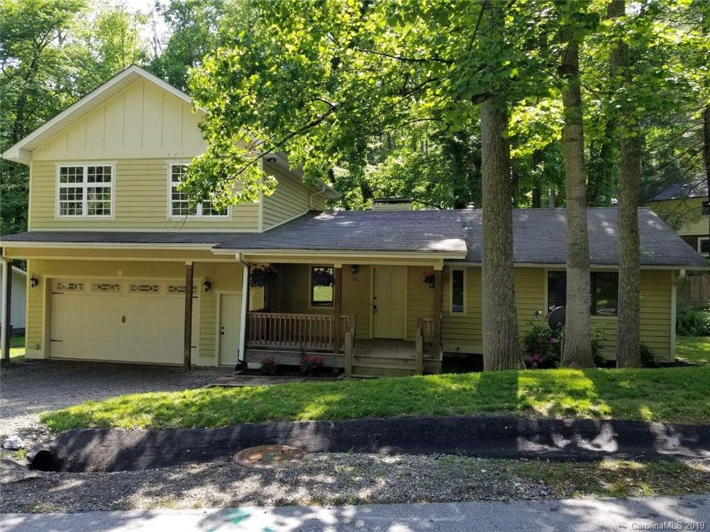 124 Walnut Street Arden NC 28704