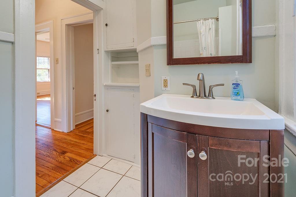 343 Cumberland Avenue Asheville NC 28801