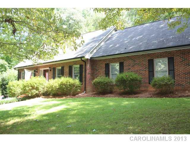 2519 Heritage Circle Statesville NC 28625