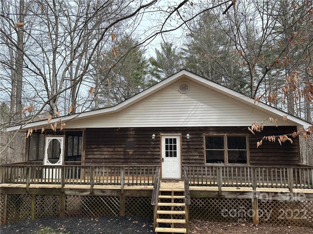 4696 Georgia Road Franklin NC 28734