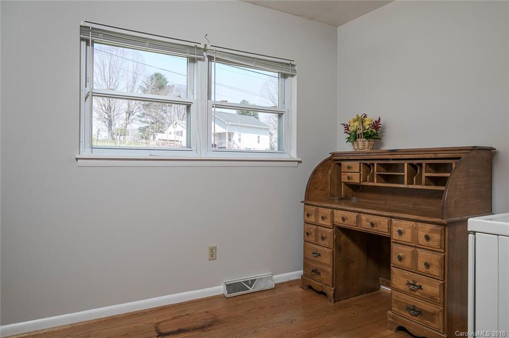 48 Huffman Road Asheville NC 28806