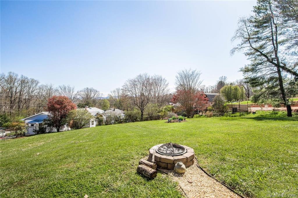 48 Huffman Road Asheville NC 28806