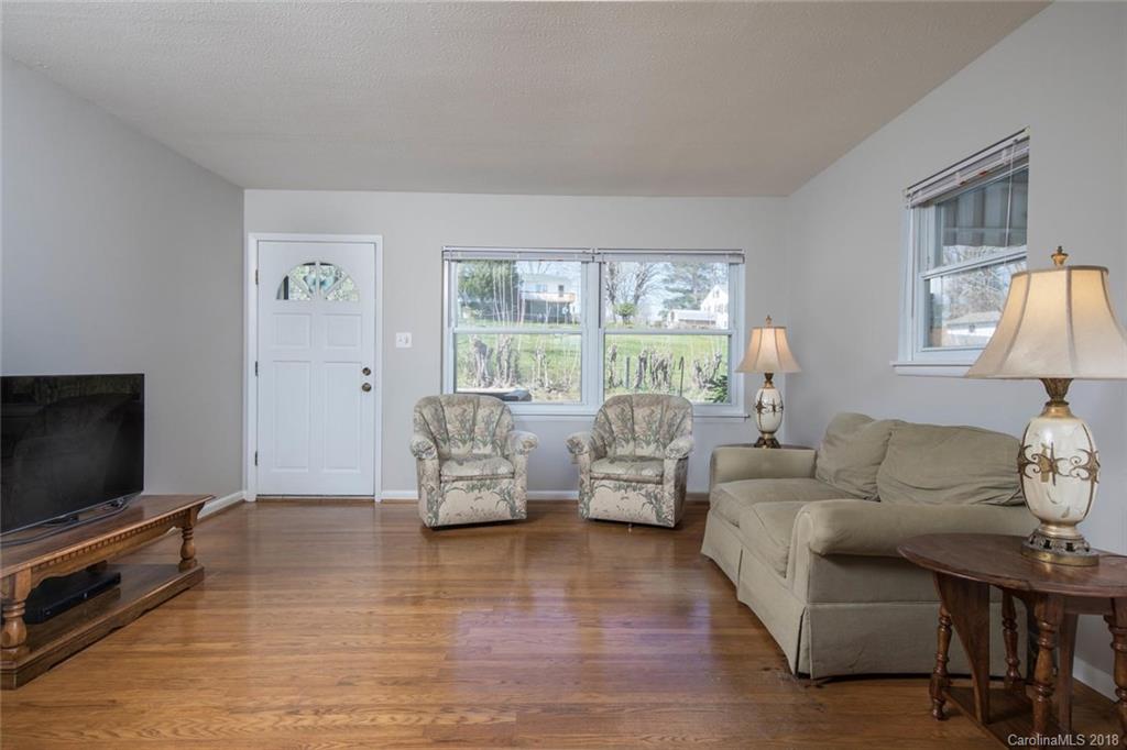 48 Huffman Road Asheville NC 28806