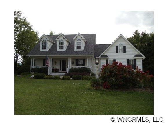 329 Regal Knolls Drive Mills River NC 28759