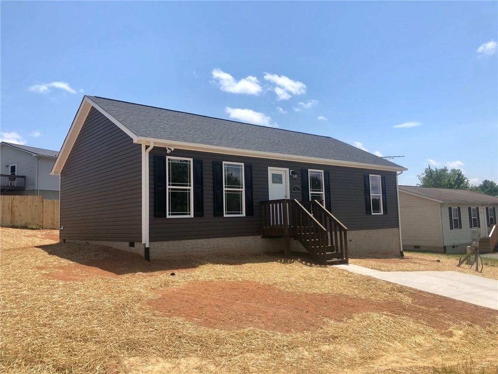 42 Serenity Lane Hickory NC 28601