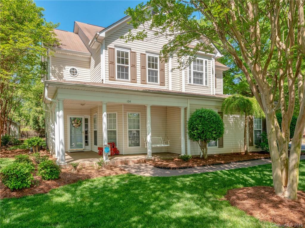 104 Forest Glen Road Mooresville NC 28115