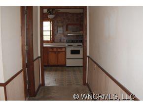 2 Blaines Way Candler NC 28715