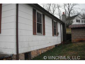 2 Blaines Way Candler NC 28715