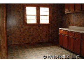 2 Blaines Way Candler NC 28715