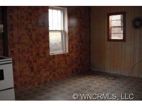 2 Blaines Way Candler NC 28715