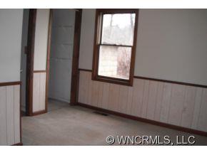 2 Blaines Way Candler NC 28715