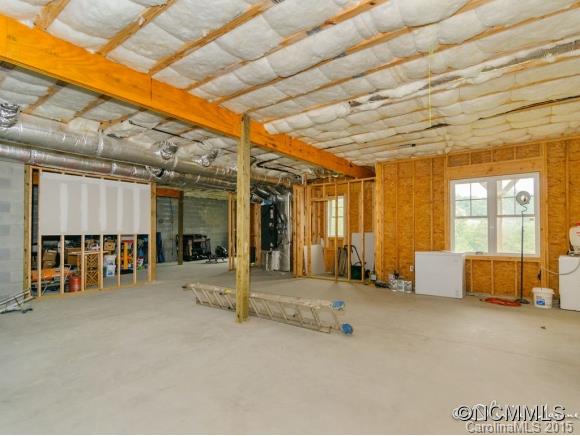11 Magnolia Valley Court Asheville NC 28806
