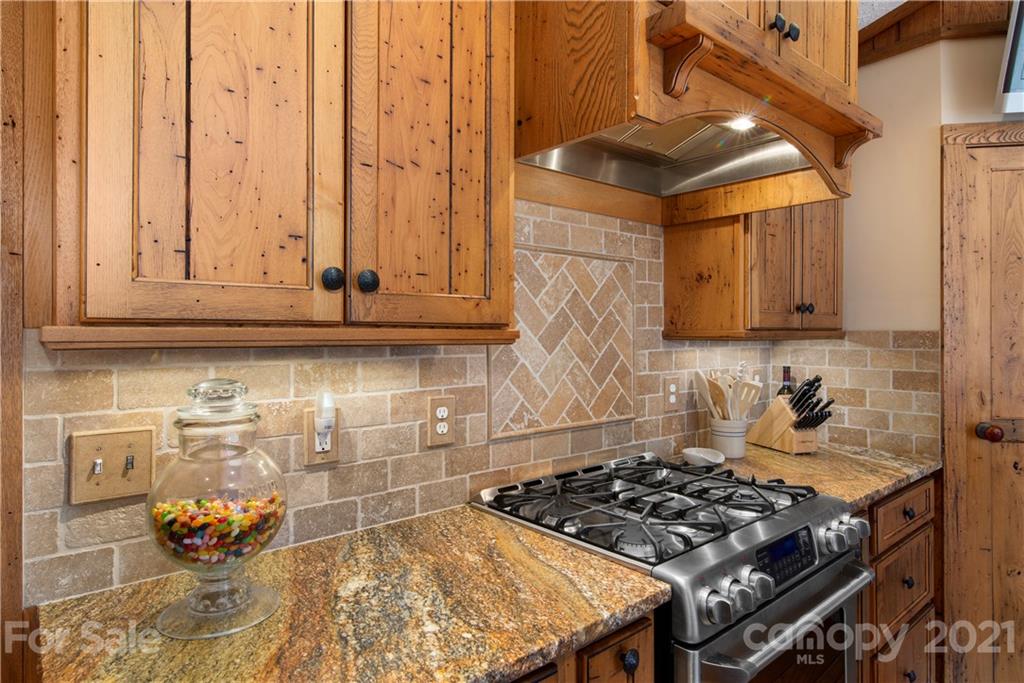 311 Rivermont Road Canton NC 28716