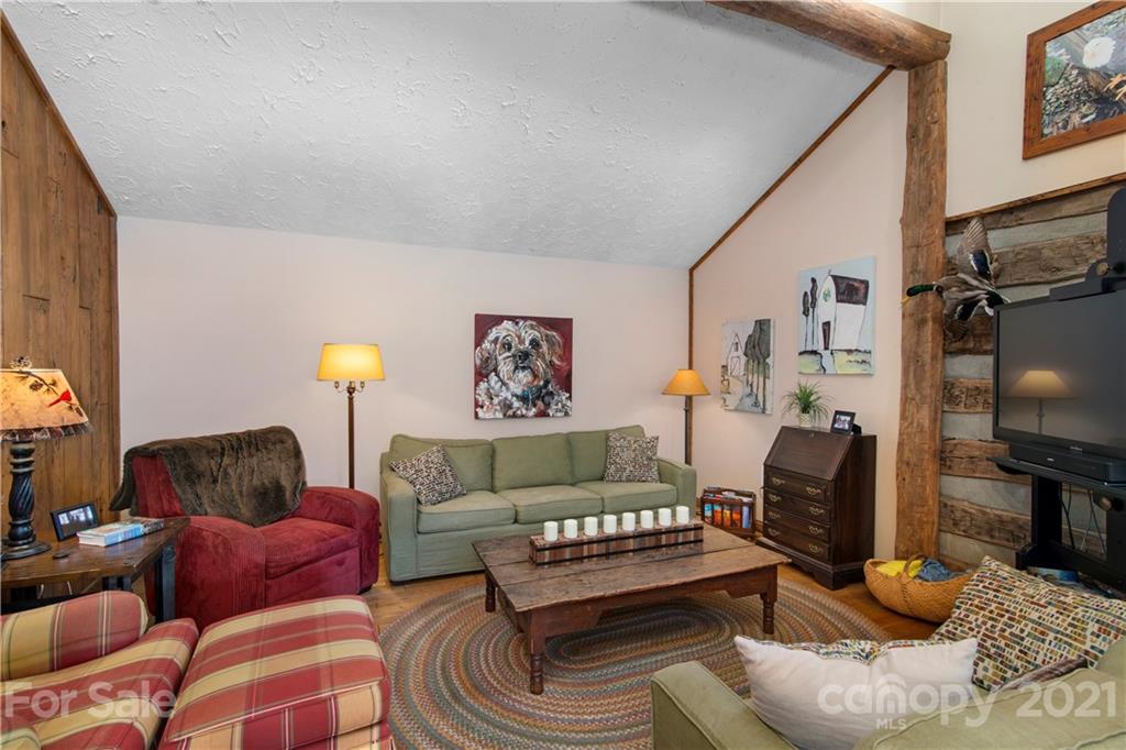 311 Rivermont Road Canton NC 28716