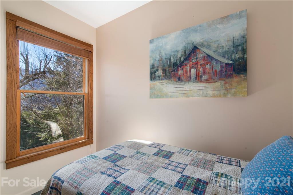 311 Rivermont Road Canton NC 28716