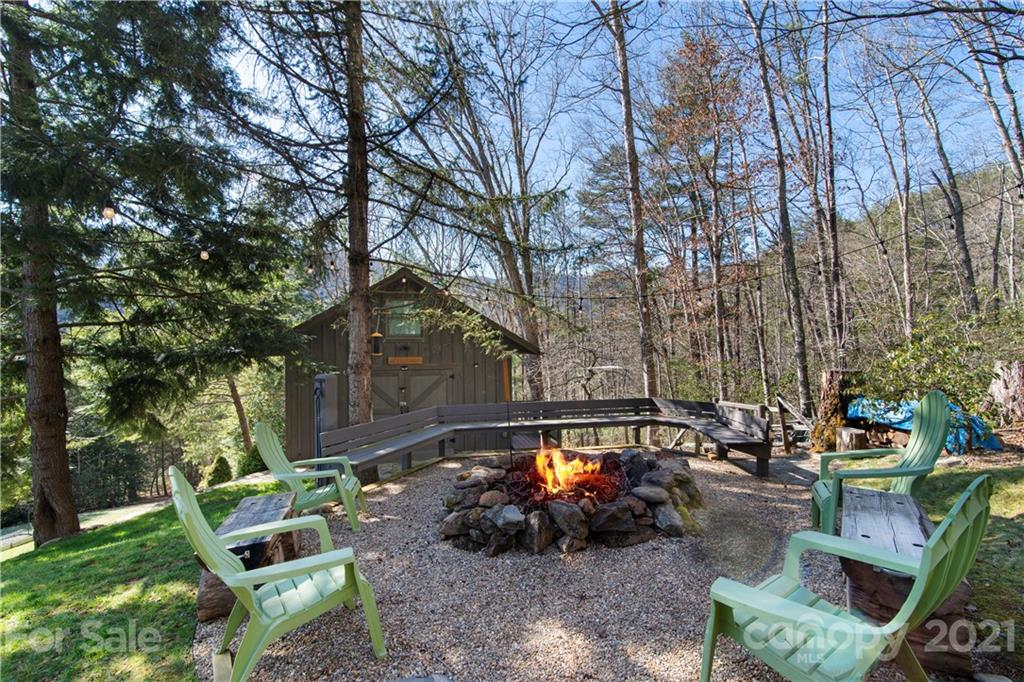 311 Rivermont Road Canton NC 28716