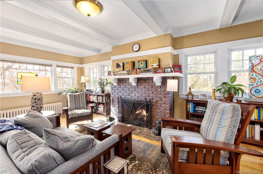63 Caledonia Road Asheville NC 28803