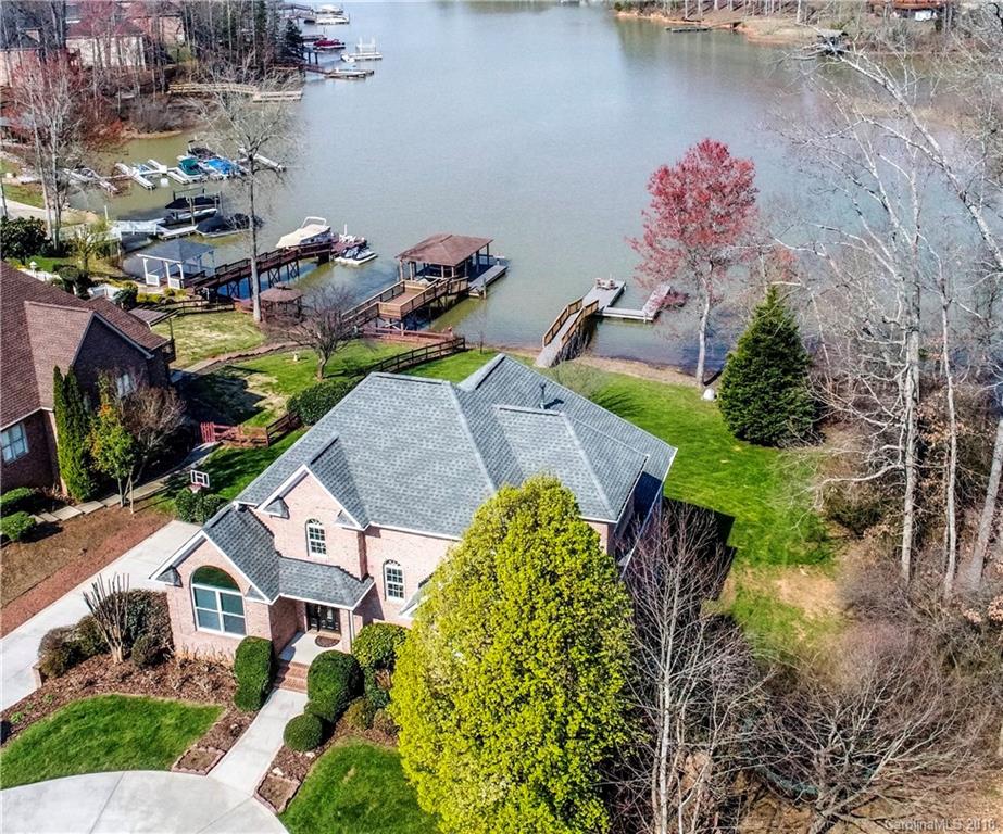135 E Maranta Road Mooresville NC 28117