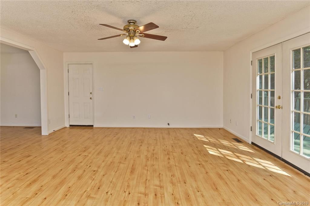 11 Northstar Trail Weaverville NC 28787