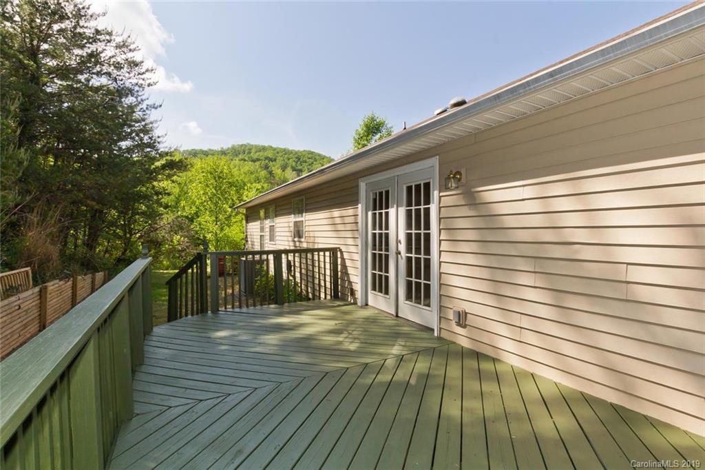 11 Northstar Trail Weaverville NC 28787