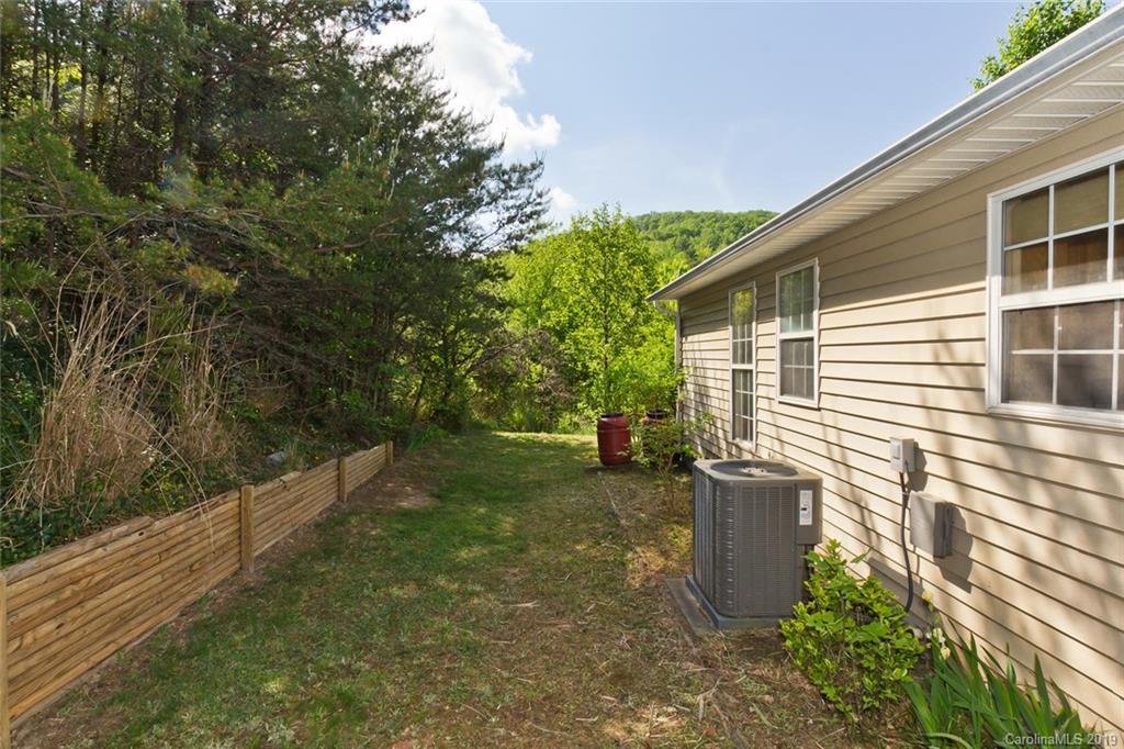 11 Northstar Trail Weaverville NC 28787